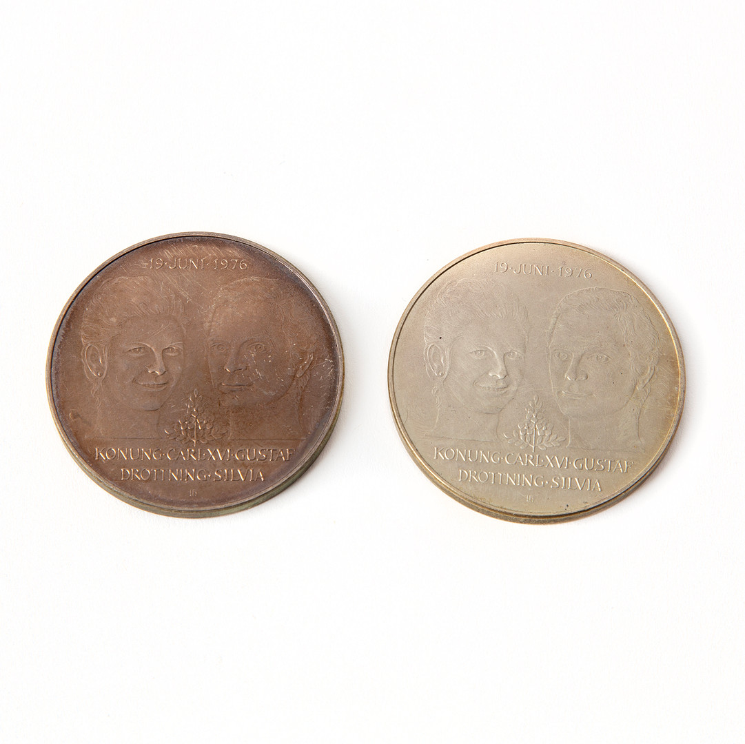 MINNESMYNT. Kungabröllop, 2 st, 50 kronor, silver, 1976.