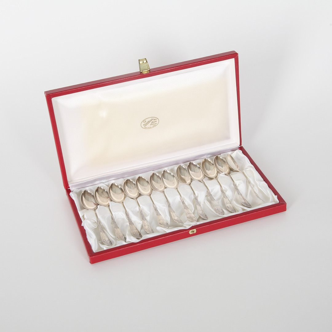 TESKEDAR I SCHATULL, 12 st, ”Empire”, Silver, August Lundström, Lund, 1915.