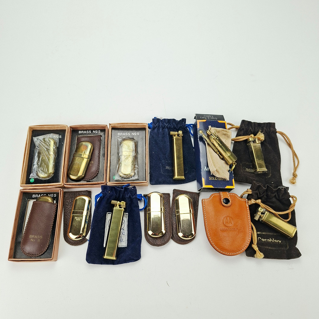 TÄNDARE, 12 st, FODRAL, läder, Motorola.