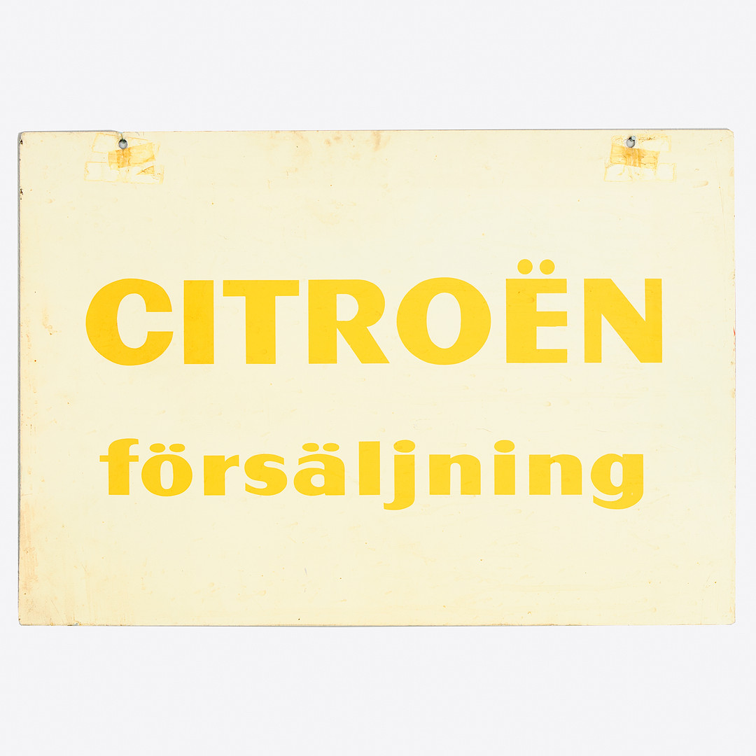 EMALJSKYLT. "Citroën för försäljning", 1900-talets mitt.