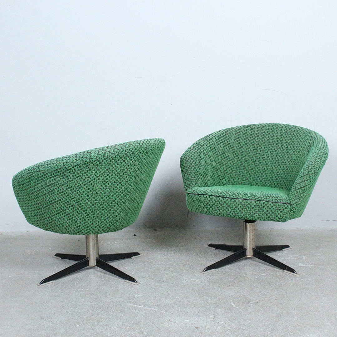 Paar Cocktailsessel der 1960er Jahre.