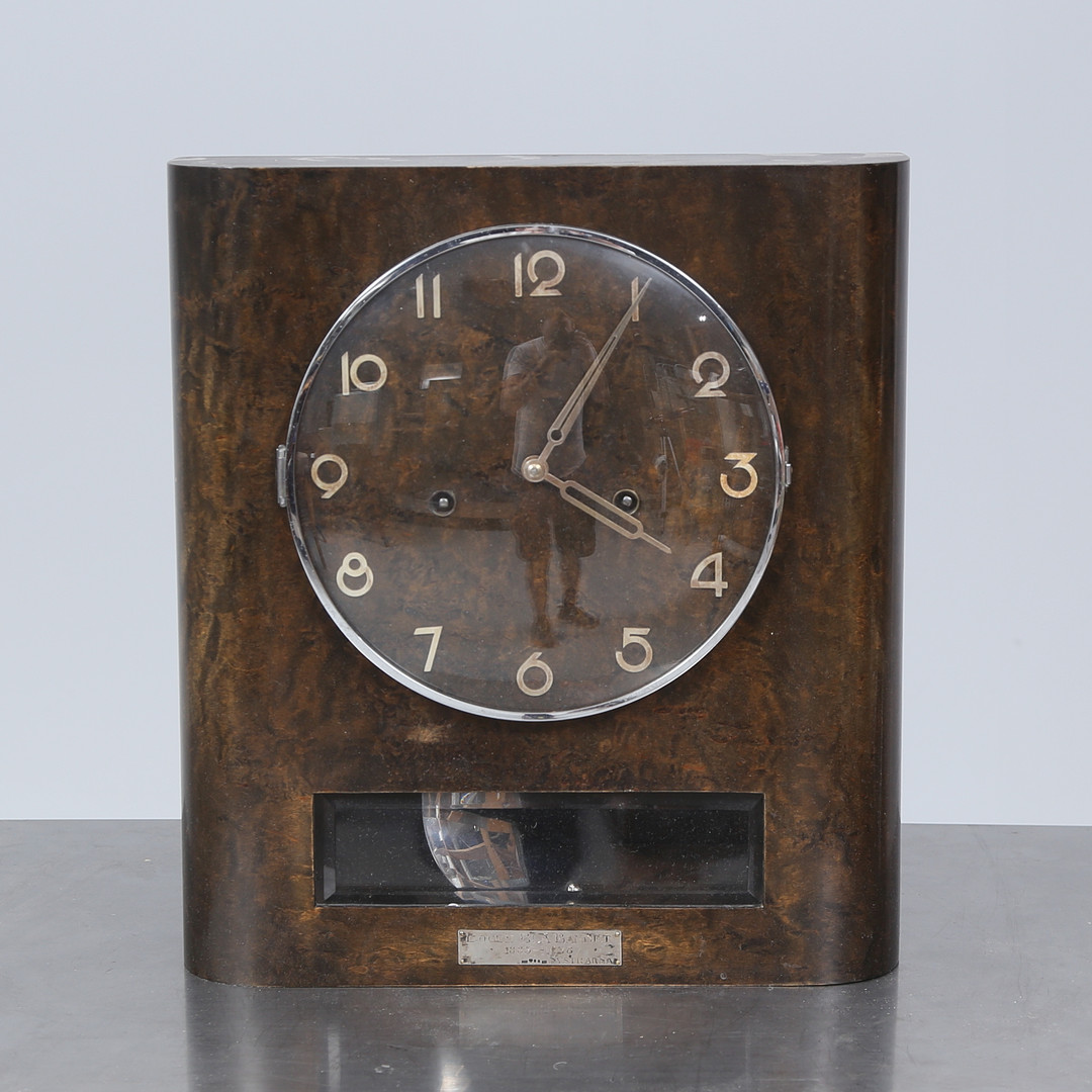 VÄGGUR, art deco, silverplakett Logen Blå Bandet 1883-1938. Systrarna.