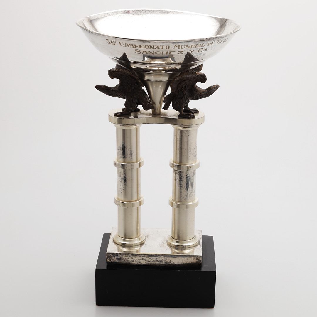 POKAL, nysilver/metall, Caracas, 1954.