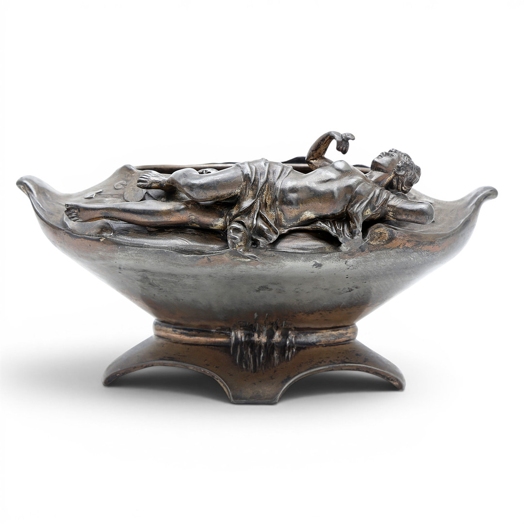 Art Nouveau pewter centerpiece with a nymph, early 20th Century.