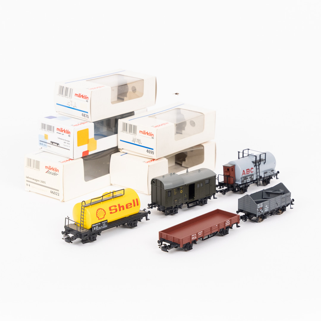 MÄRKLIN, Godsvagnar 5 st, 4870, 4699, 46022, 4423, 4442.