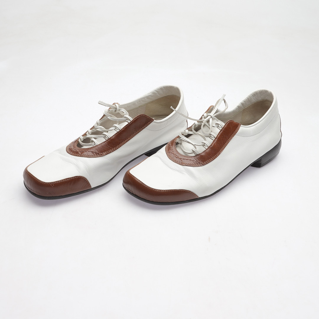 BRUNO MAGLI. sneakers, skinn, Italien.