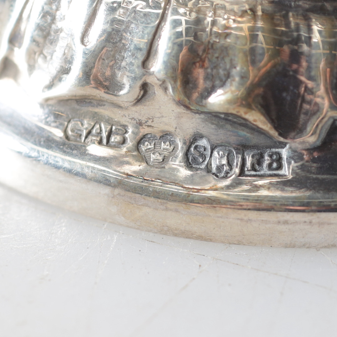 POKALER & TUMLARE, 7 st, silver. Totalvikt ca 274,9 gram.