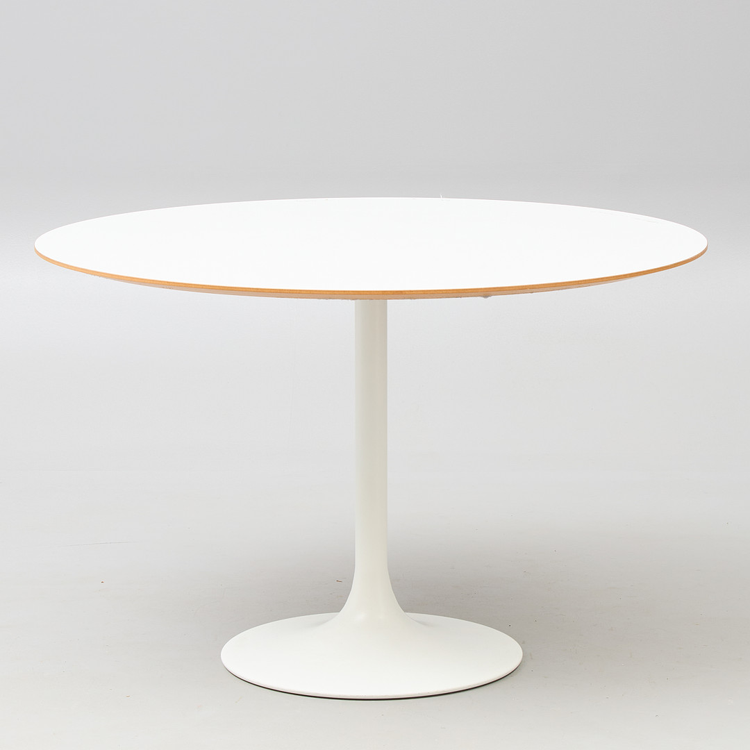 BORD. "Discus/Venus", Johansson Design, samtida.