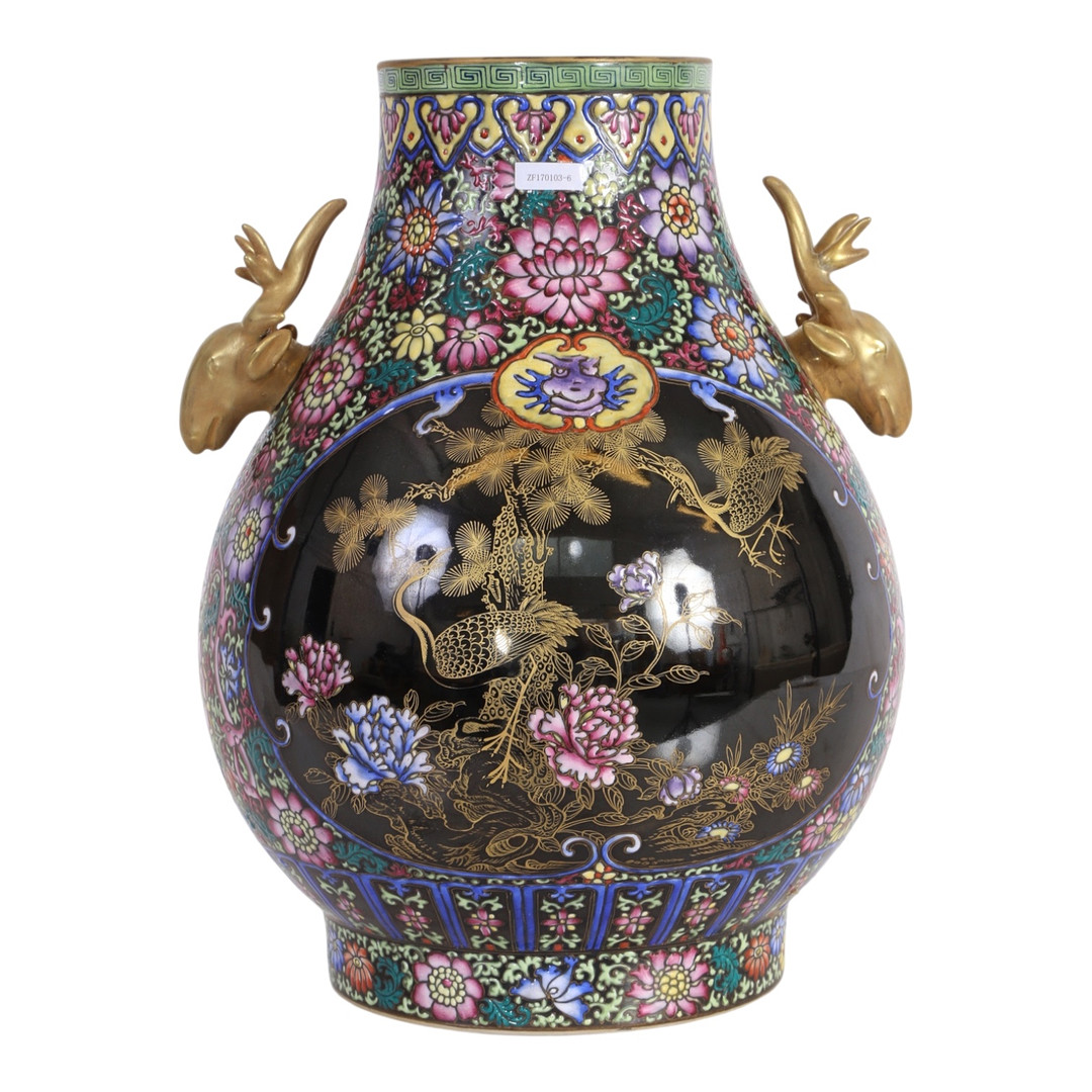 Stor kinesisk vase af porcelæn, 1900-tallet.
