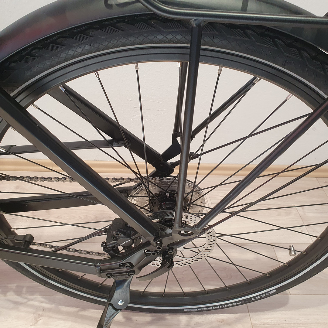 GRUNDIG GCB-1 E-Bike Schwarz, Shimano 9-Gang.