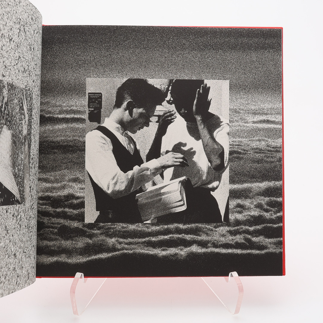 FOTO. DEN AMERIKANSKE FOTOGRAFEN JERRY SPAGNOLIS "AMERICAN DREAMING" I FÖRSTA UPPLAGAN, 2012.