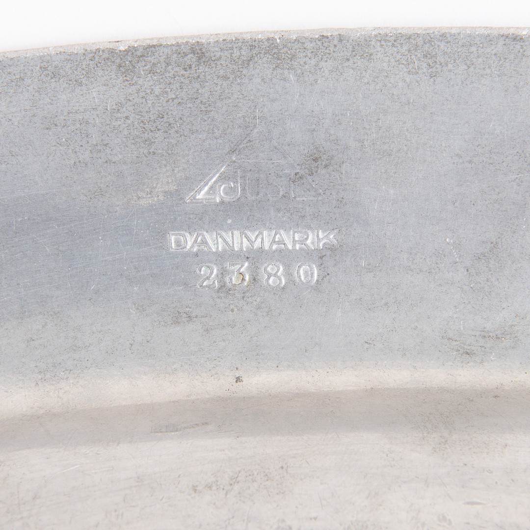 JUST ANDERSEN. Art Deco fad i tin med to fade i pletsølv. Alle stemplet. (3).