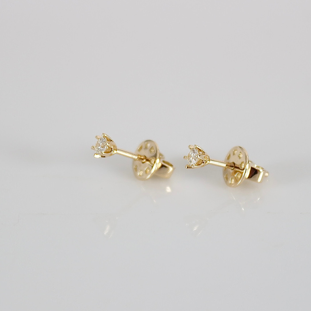 ENSTENSÖRHÄNGEN, 0,17ct, 18K.