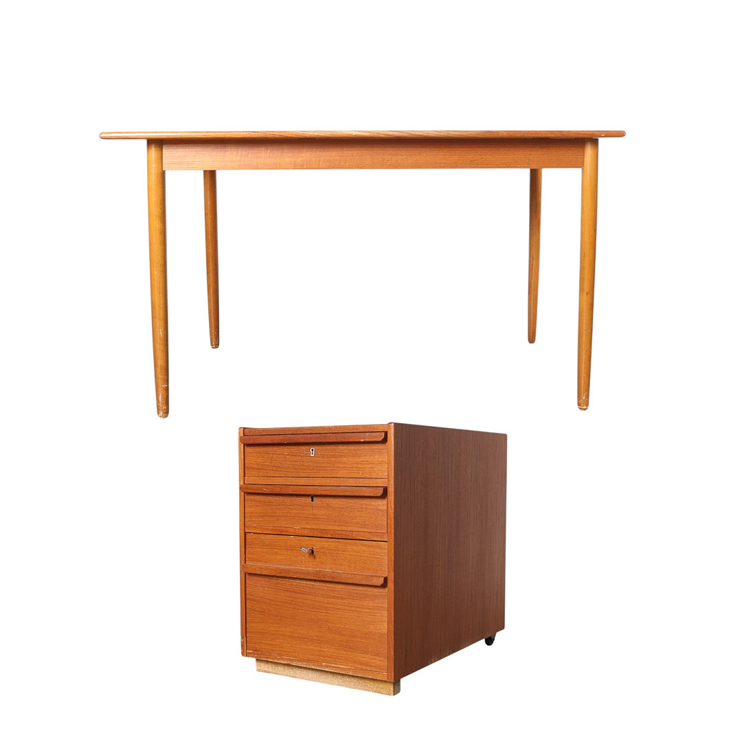 SKRIVBORD, med hurts, teak, 1900-tal.