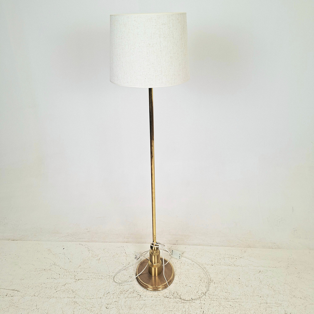 GOLVLAMPA, mässing, Typ G 121, NYA ÖIA.