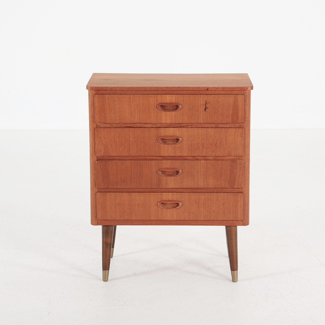 BYRÅ, mindre, teak, Sverige 1950/60-tal.