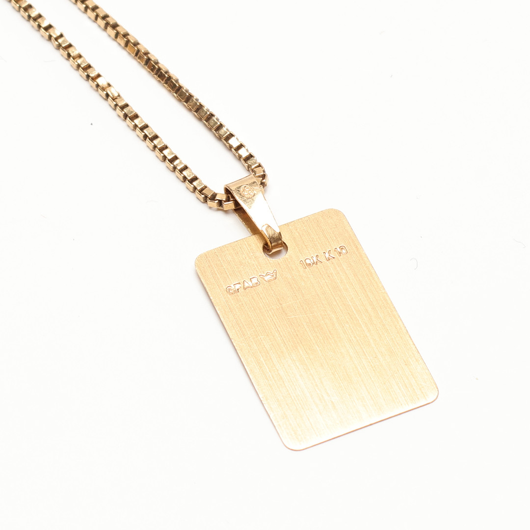 HALSKEDJA, 18K guld, boxlänk, samt hänge i 18k, totalvikt ca 4.3gram.