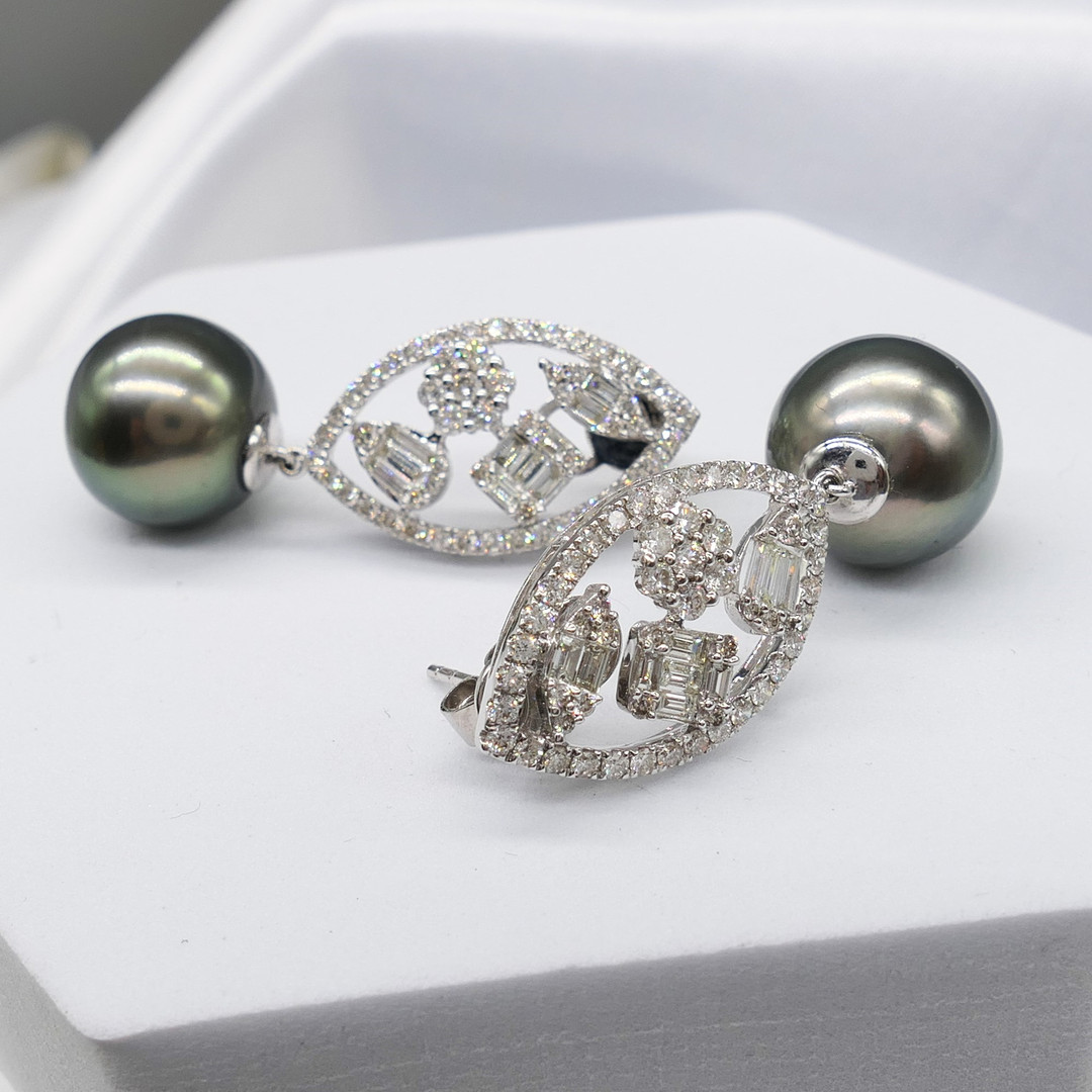 TAHITIAN PEARL & DIAMOND drop earrings.