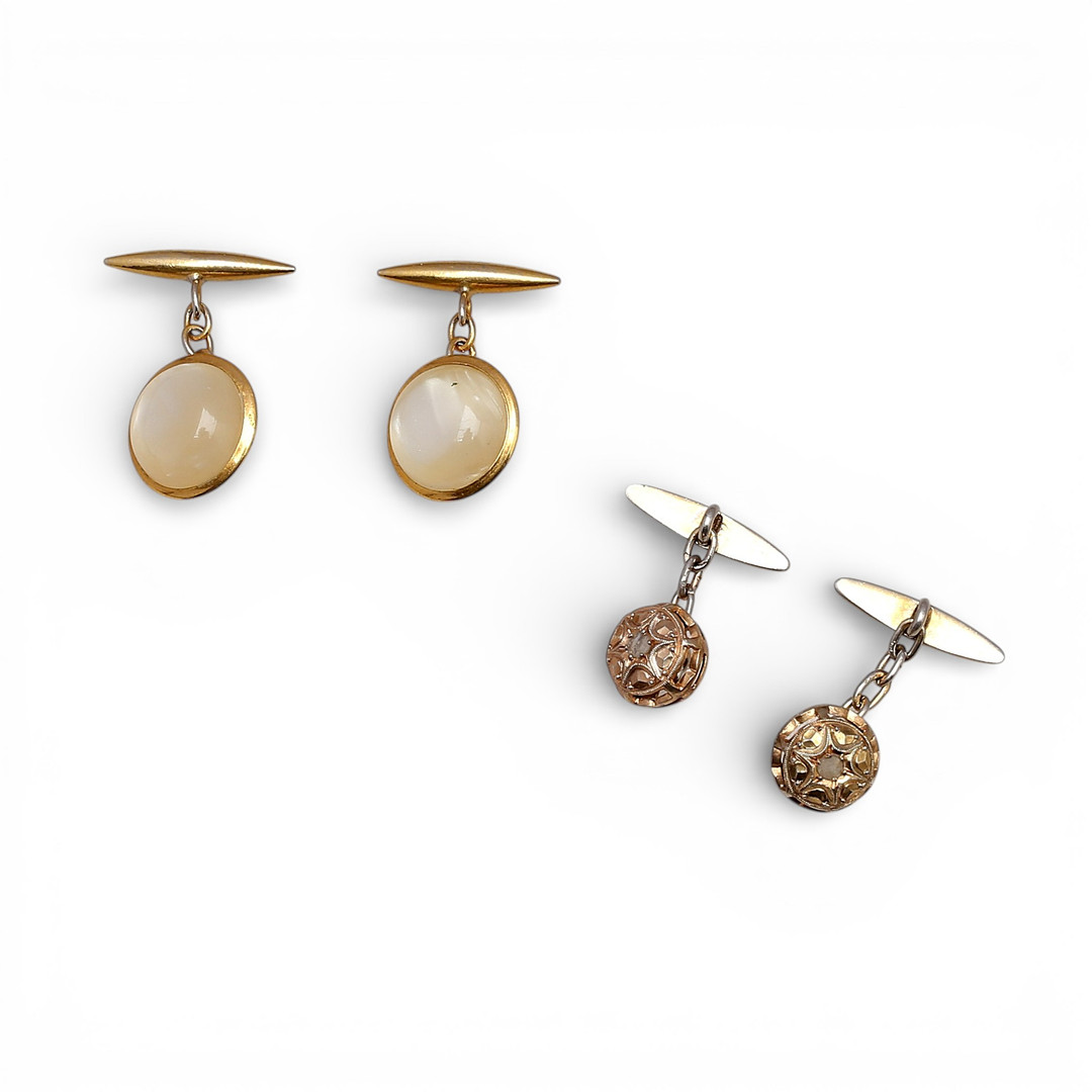 Pair of costume jewellery cufflinks.