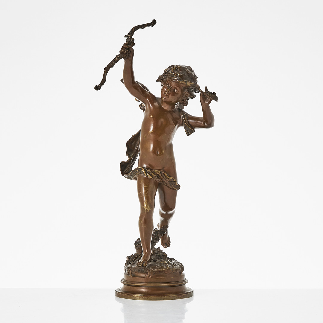 AUGUSTE MOREAU (1834-1917). EFTER. Amor med båge, patinerad brons, signerad Aug. Moreau.