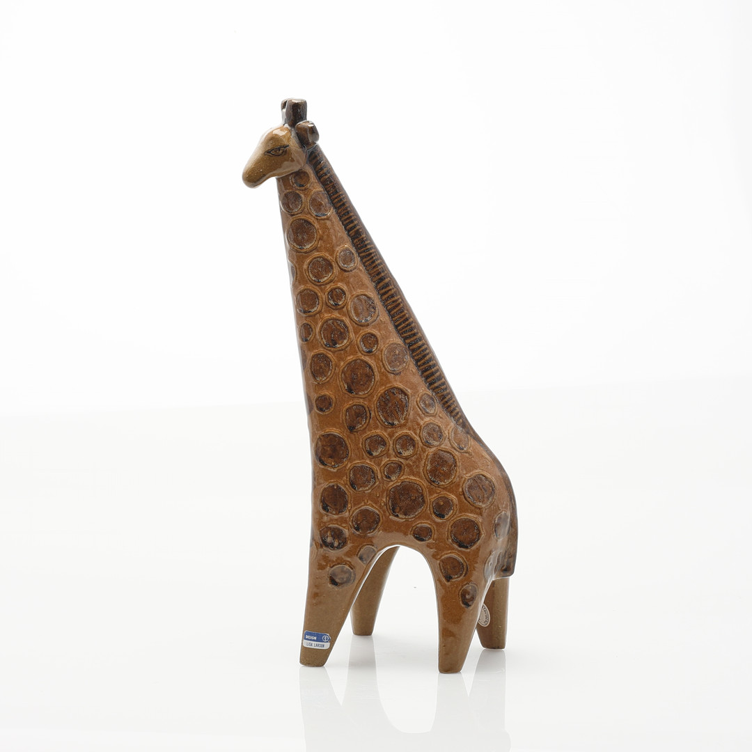 LISA LARSON. Skulptur / Figurin, "Giraff" ur serien stora Zoo, stengods, för Gustavsberg. Etikettmärkt.