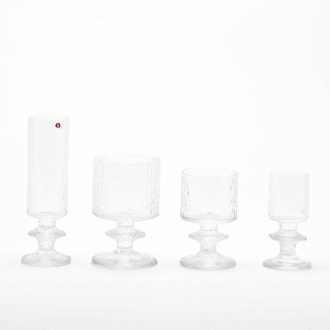 TIMO SARPANEVA. Servis 24 delar "Festivo", Iittala Finland.