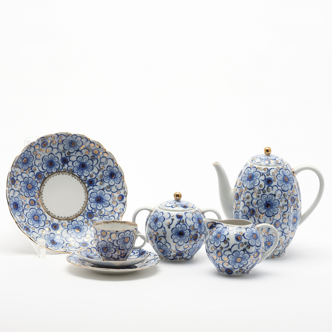 SERVIS, 16 delar, Lomonosov, Ryssland sent 1900-tal.