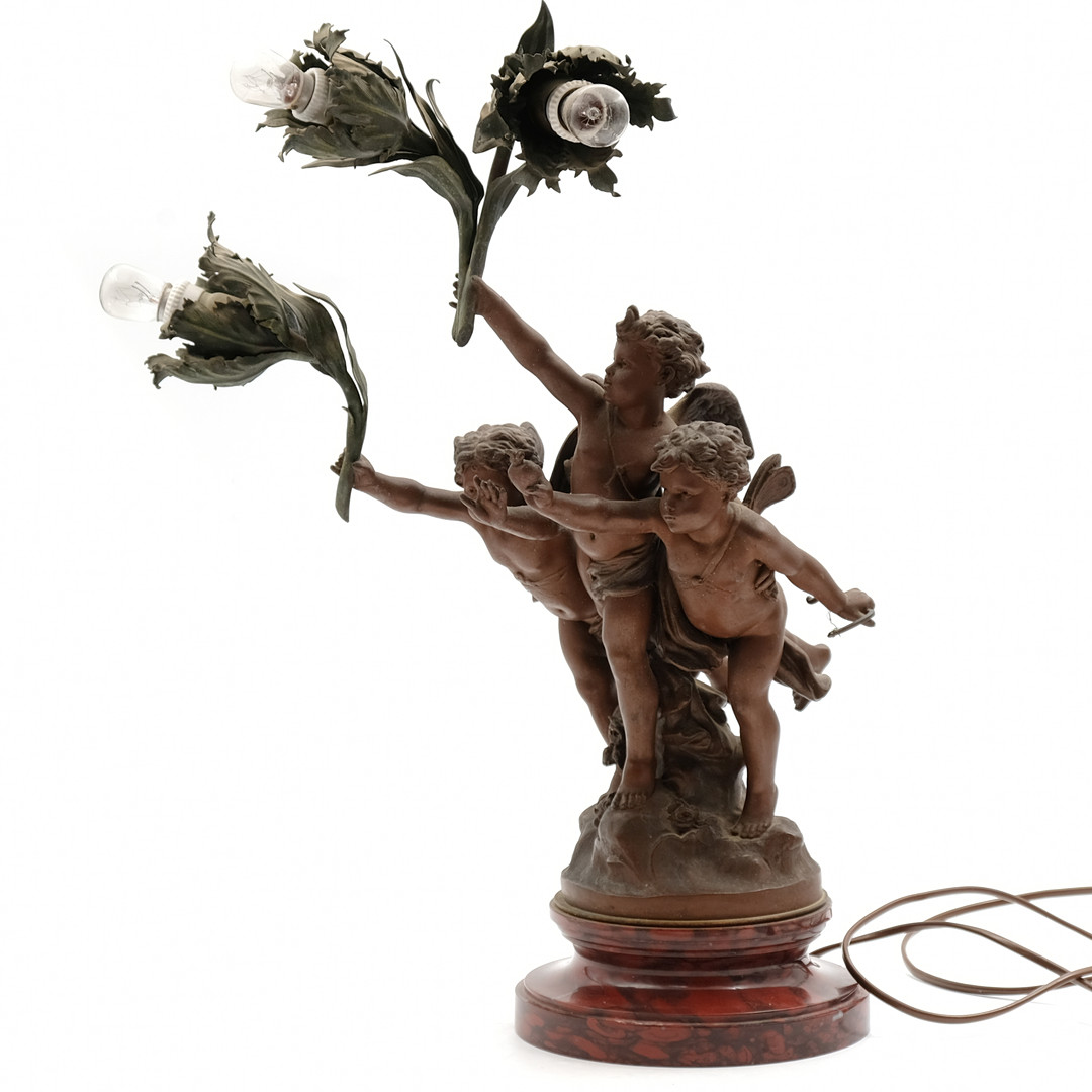 SKULPTURLAMPA, efter modell av Jean-Louis Grégoire, 1900-talets början.