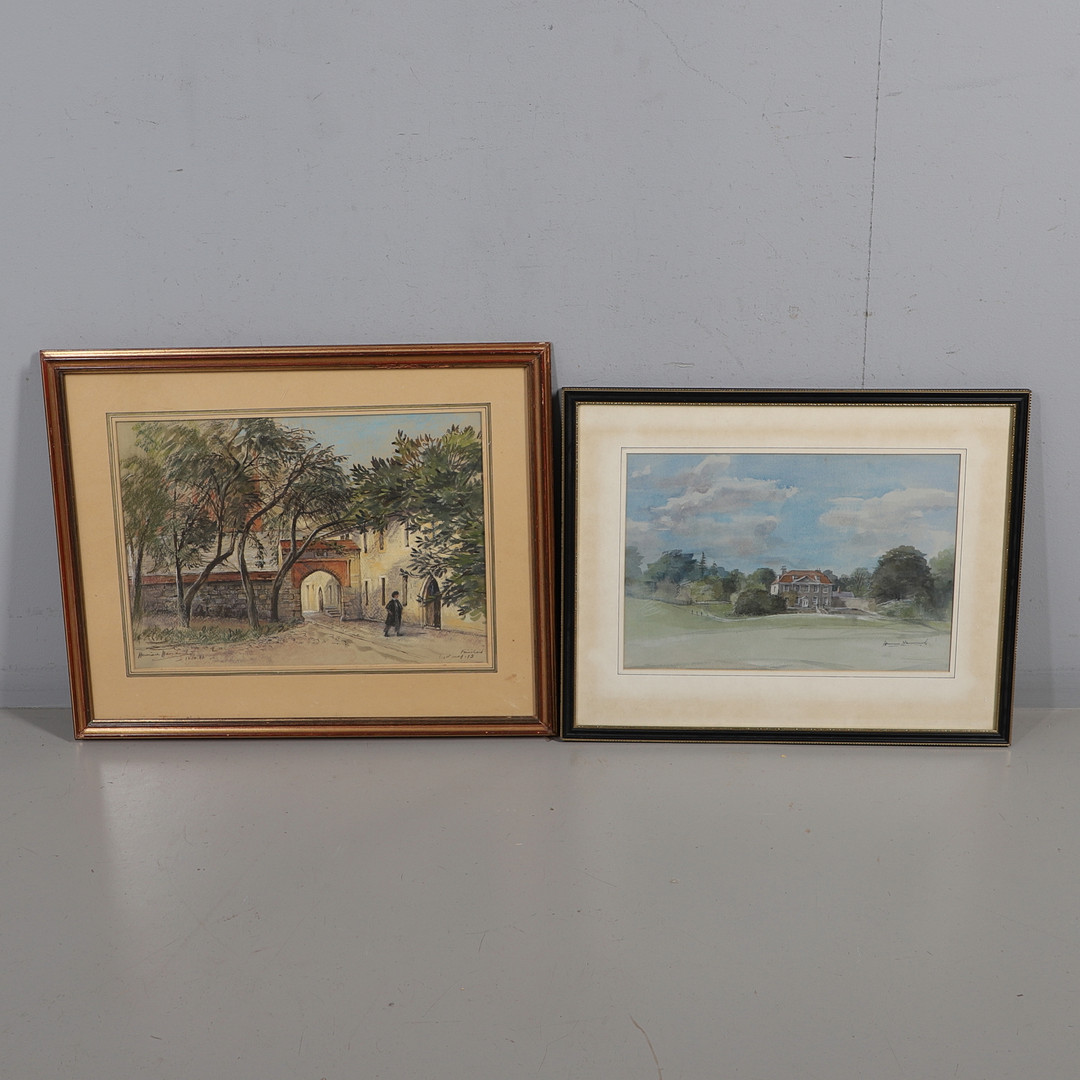 HERMIONE HAMMOND (1910-2005). OUTER COURT, MOBERLY COURT (WINCHESTER COLLEGE); HYDES HOUSE, DINTON (2).