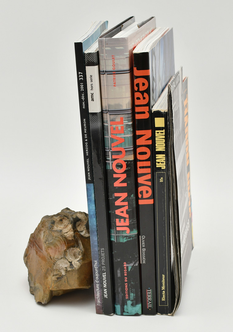 Arkitekt JEAN NOUVEL, 6 volymer.