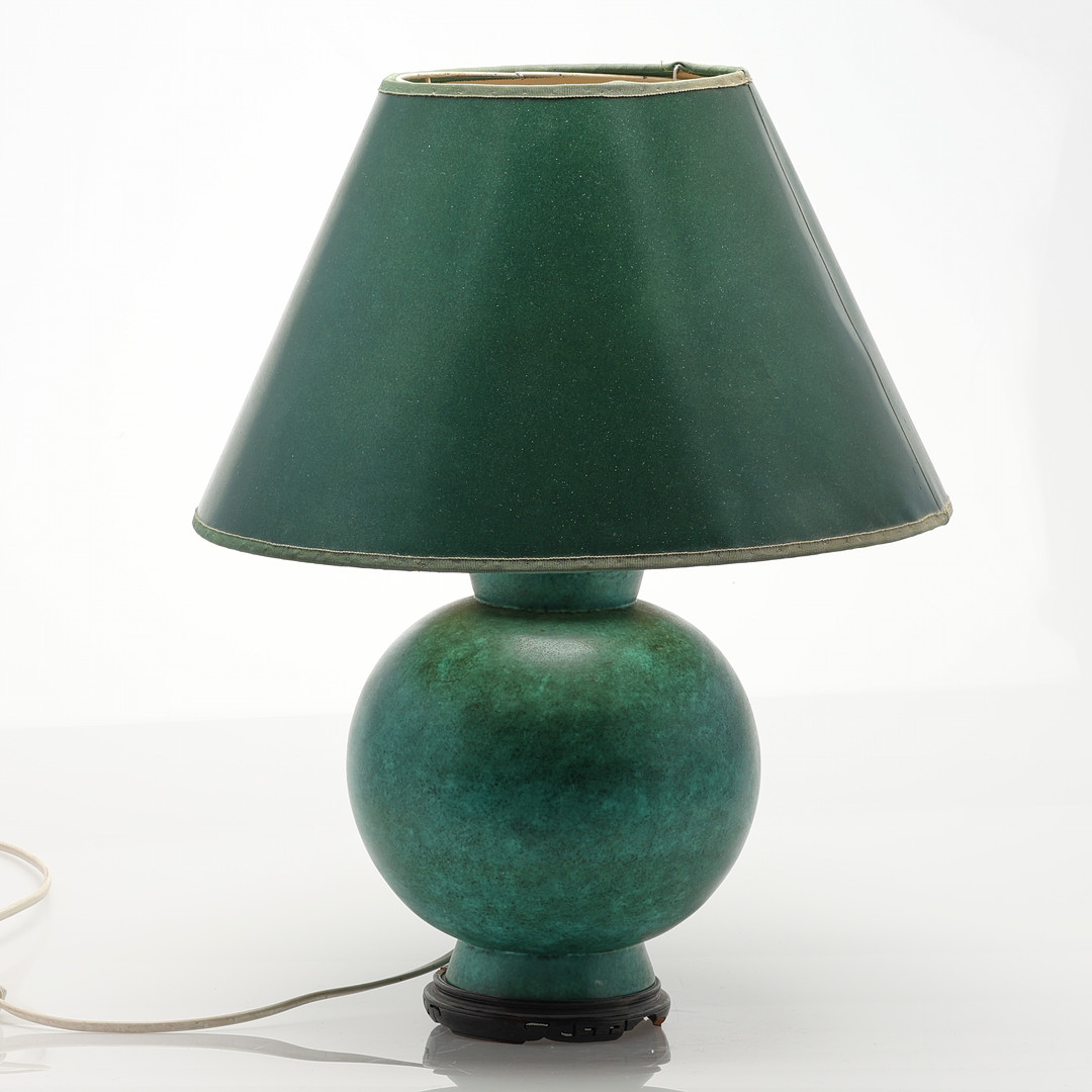 WILHELM KÅGE. BORDSLAMPA. "Argenta", Gustavsberg, 1930/40-tal.