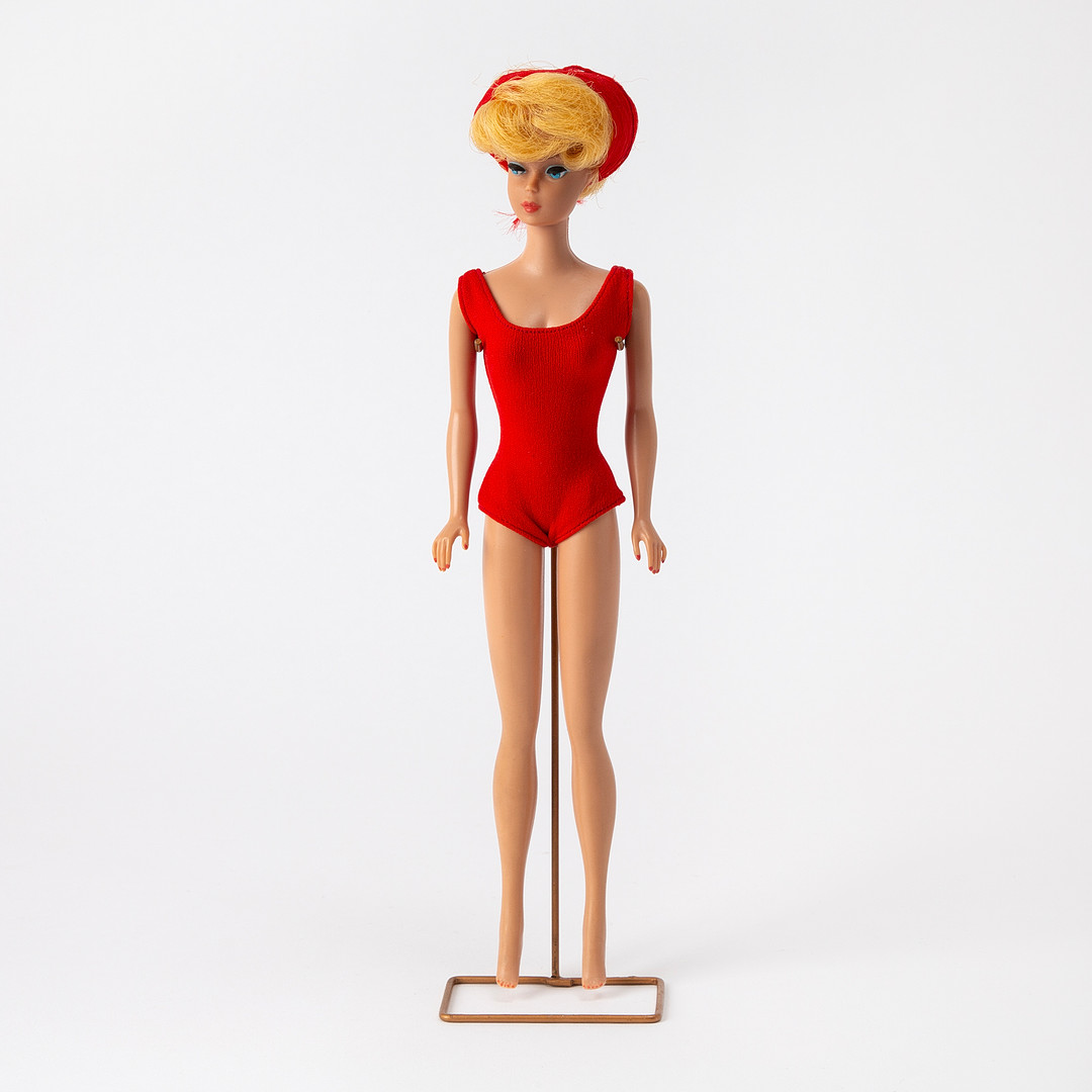BARBIEDOCKA. Med tillbehör, 1962, Mattel INC, USA.