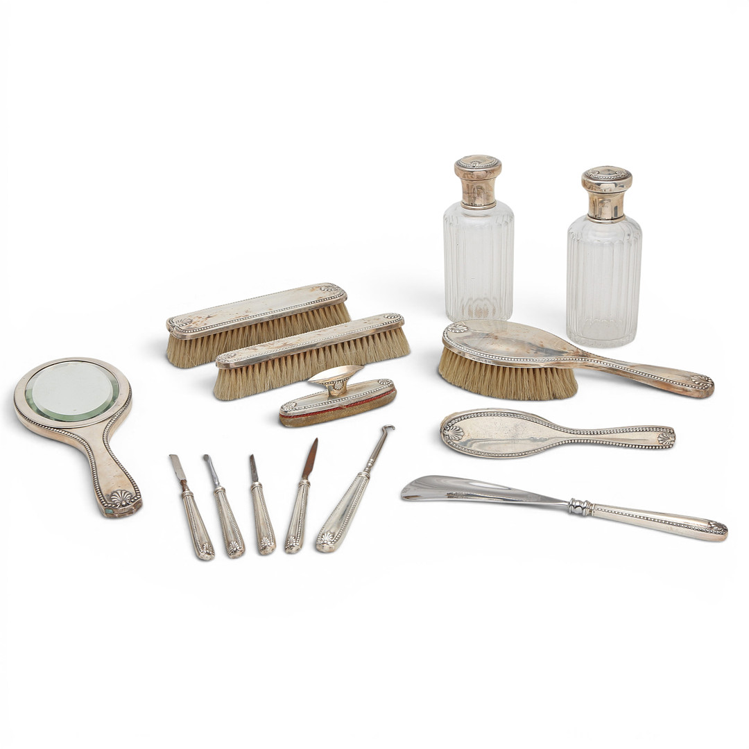 Spanish silver and glass vanity set, 20th century.