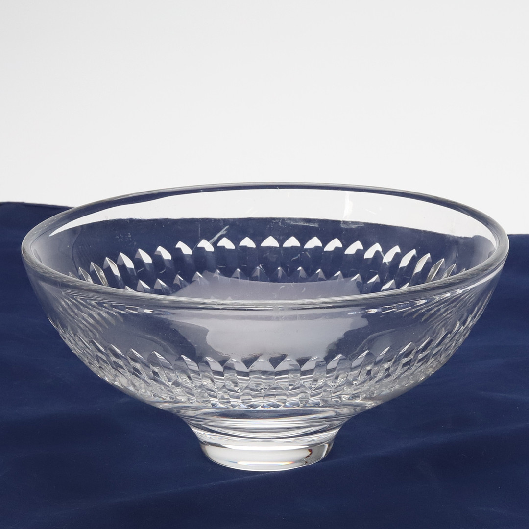 SKÅL. Glas, signerad Orrefors.