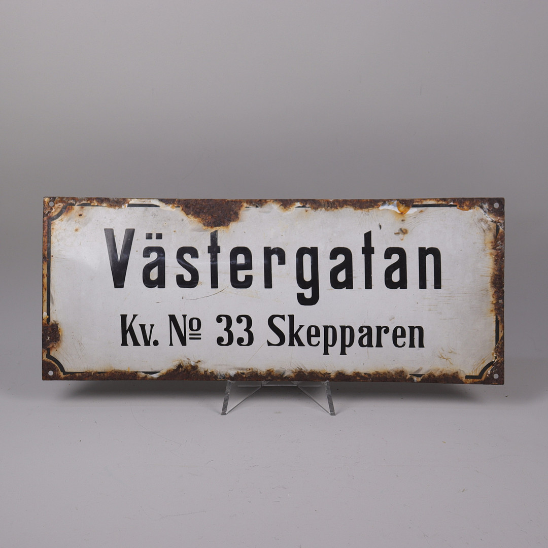 GATUSKYLT, Malmö, Västergatan Kv.No 33 Skepparn, emaljerad plåt, 1900-talets första hälft.