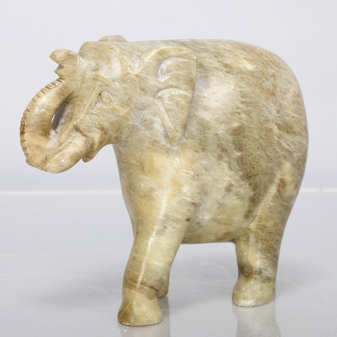 ELEFANT, täljsten.