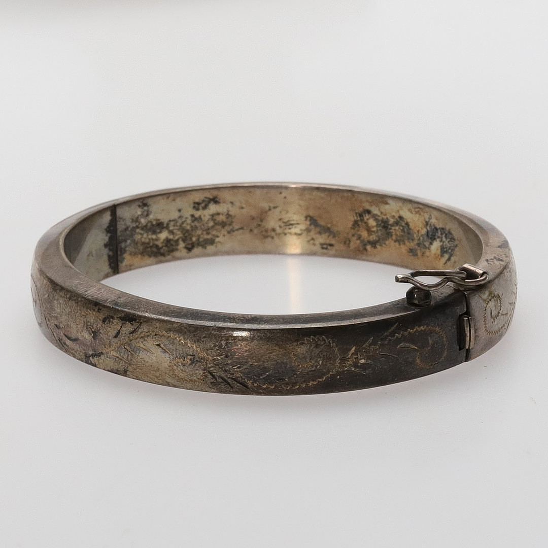 Armband & brosch, sterlingsilver, 35 gram.