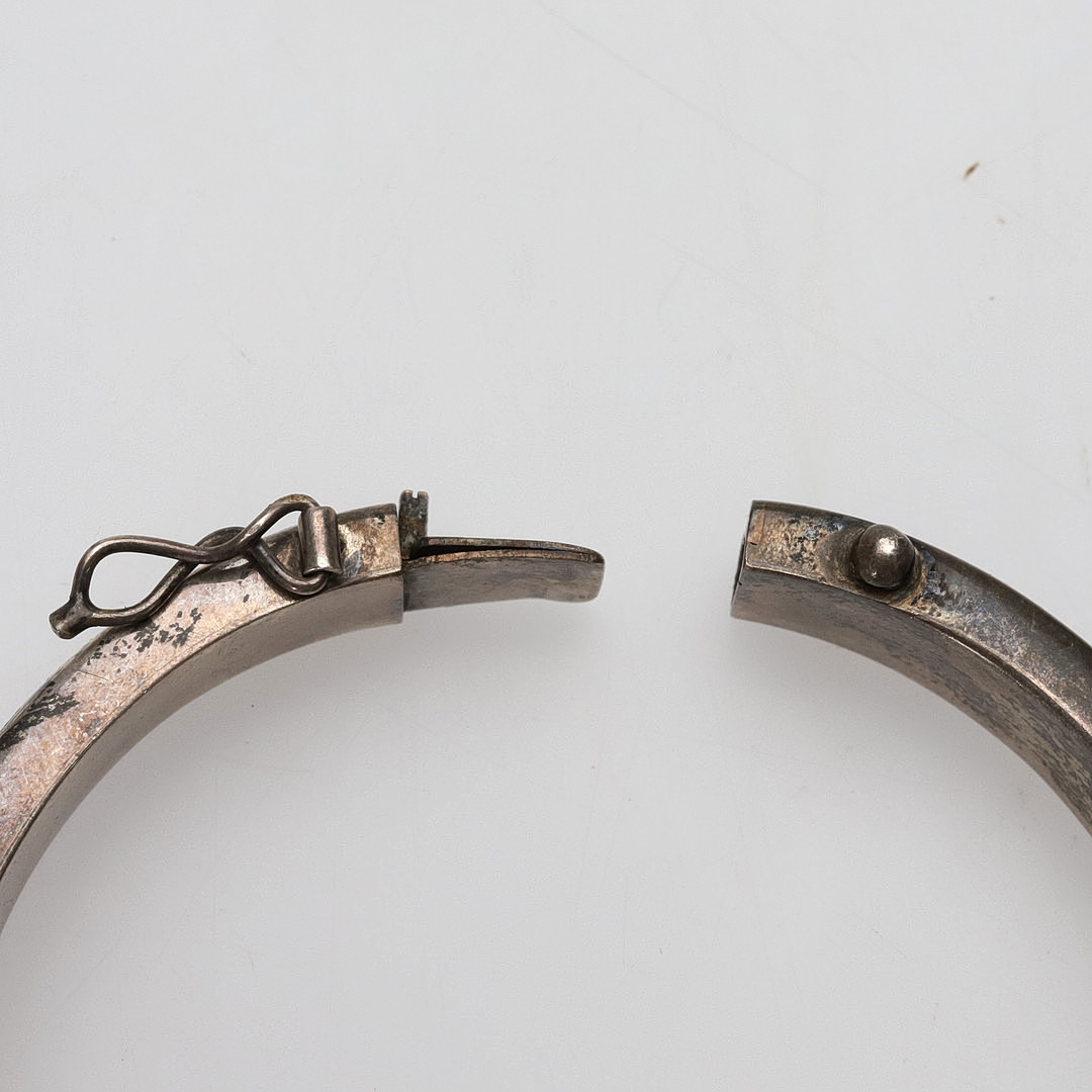 Armband & brosch, sterlingsilver, 35 gram.