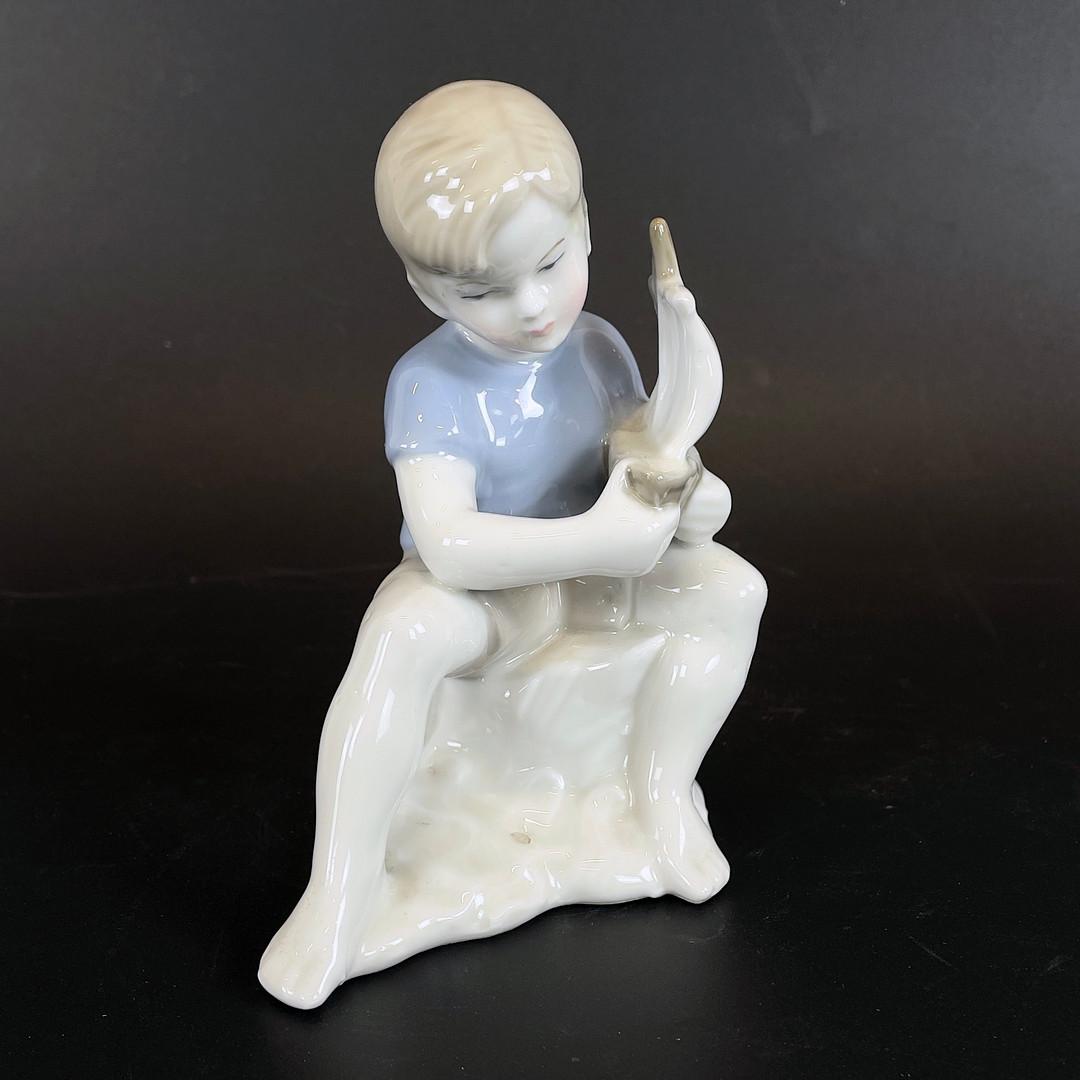 FIGURINER, 5 delar varav 4 st Wagner & Apel Porzellanfiguren, Lippelsdorf, Tyskland.