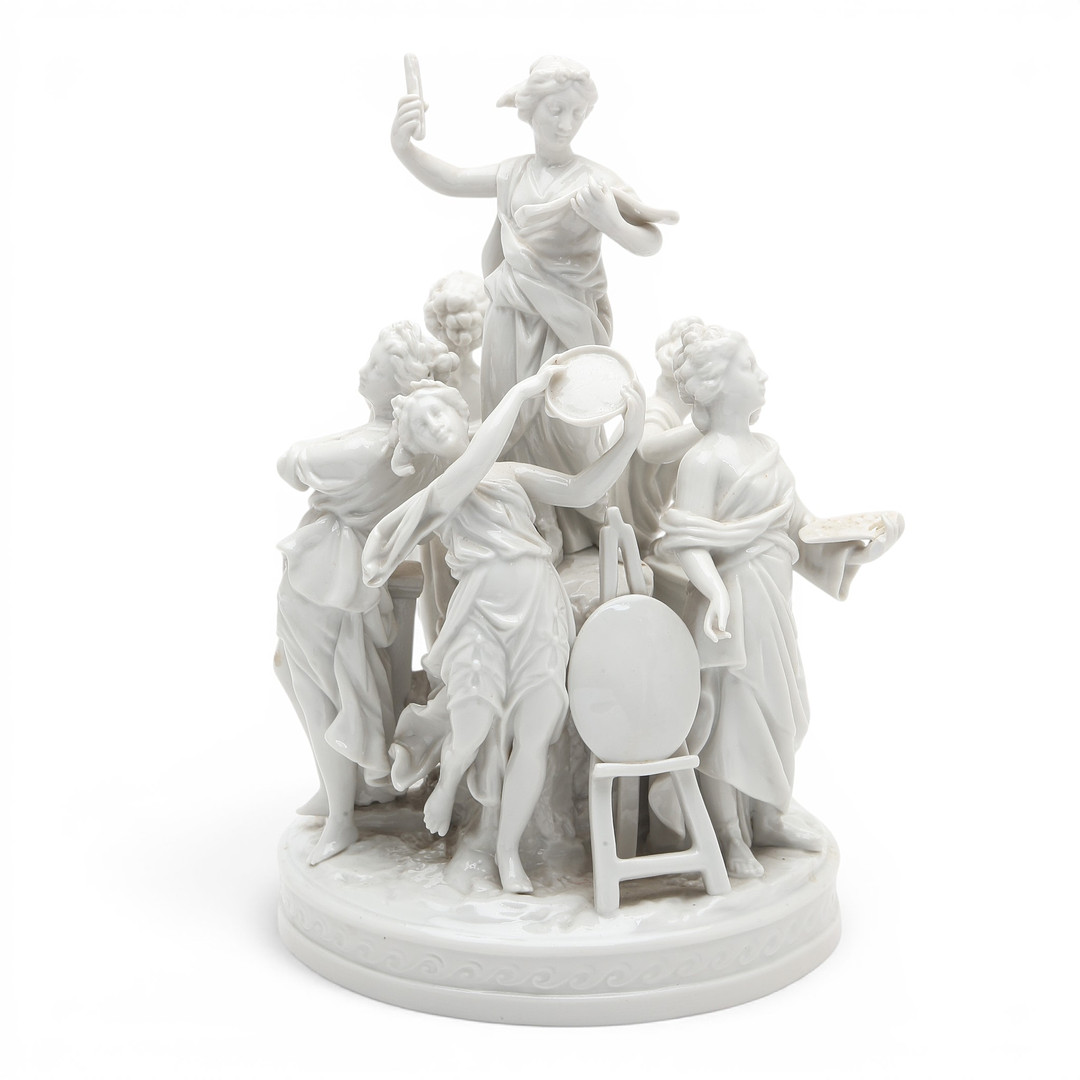 "Allegory of Arts", glazed porcelain figural group, probably Capodimonte, 19th Century.