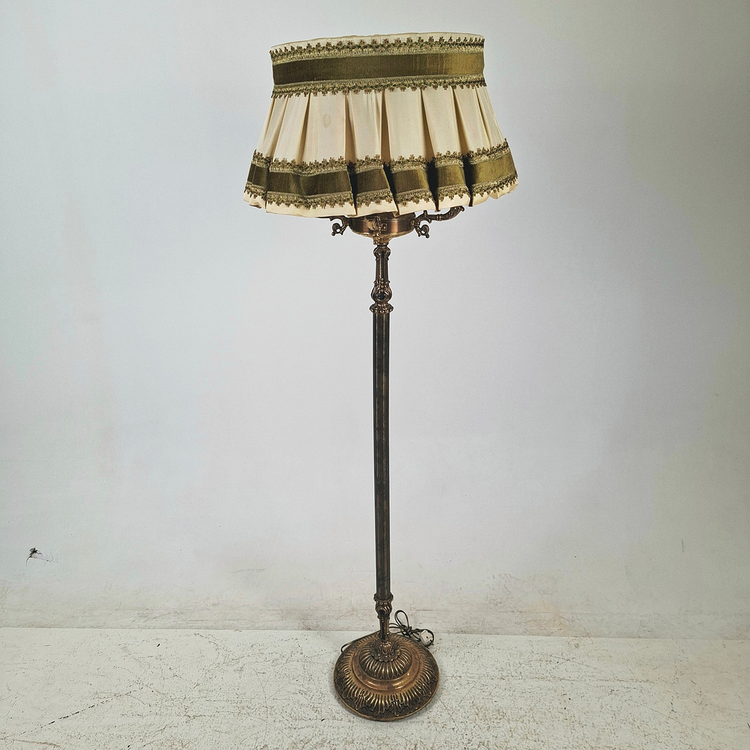GOLVLAMPA, mässing, Solbergs Fabrikker, 1900-tal.