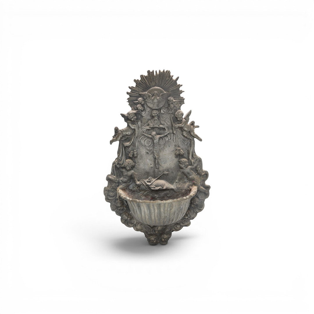 German blessing stoup in pewter, 19th Century.