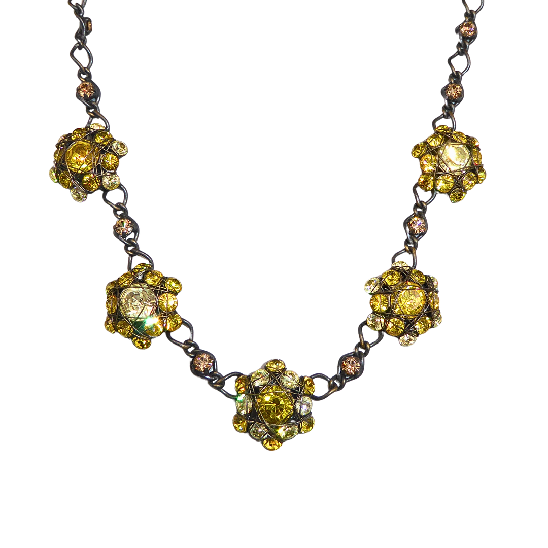COLLIER VON KONPLOTT, „BENDED LIGHTS“, MIRANDA KONSTANTINIDOU.