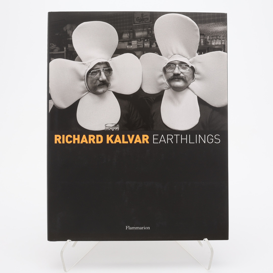 FOTO. DEN AMERIKANSKE MAGNUM-FOTOGRAFEN RICHARD KALVARS EARTHLINGS I FÖRSTA UPPLAGAN 2007.