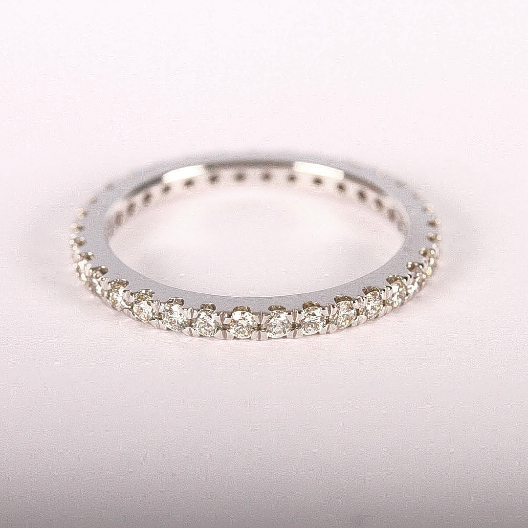HELALLIANS, diamanter, totalt 0,59ct, vitguld 18K.