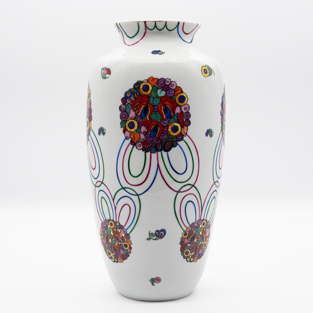 GROSSE VASE PORZELLANMANUFAKTUR MÄBENDORF 1882, THÜRINGEN, JUGENDSTIL, HANDBEMALT, UM 1910.