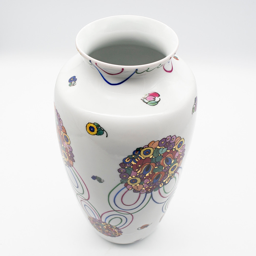 GROSSE VASE PORZELLANMANUFAKTUR MÄBENDORF 1882, THÜRINGEN, JUGENDSTIL, HANDBEMALT, UM 1910.