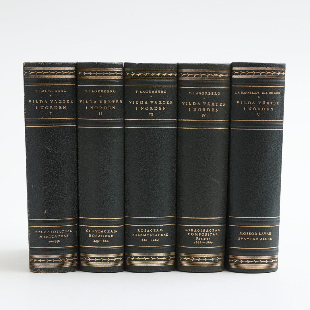VILDA VÄXTER I NORDEN, 5 volymer, bl.a. Torsten Lagerberg, Bokförlaget natur och kultur, 1947-1952.