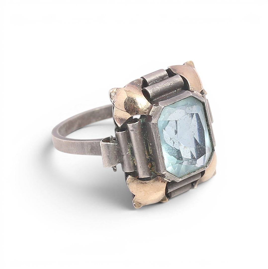 Two Art Deco Catalan rings, circa 1930.