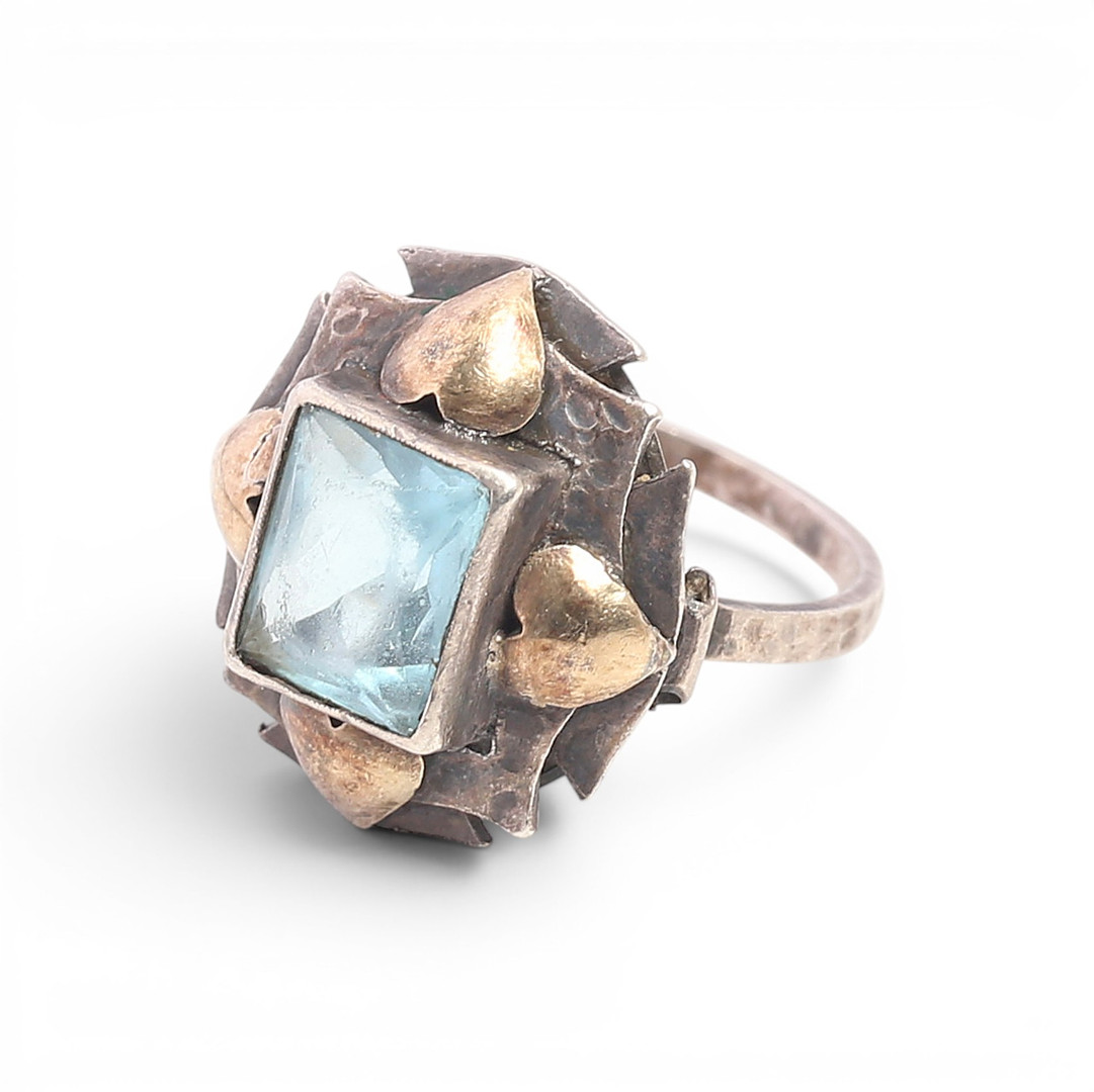 Two Art Deco Catalan rings, circa 1930.